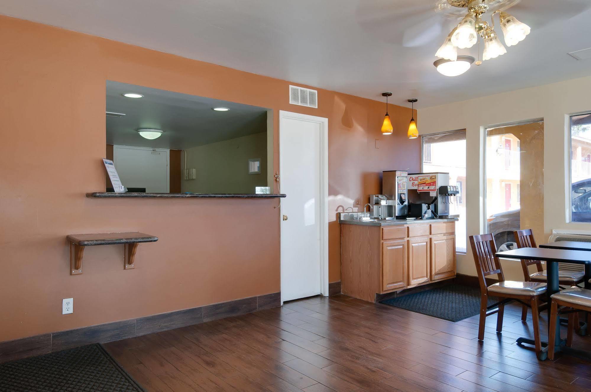 Vagabond Inn Buttonwillow I-5 Exit 253 Bakersfield Exteriör bild